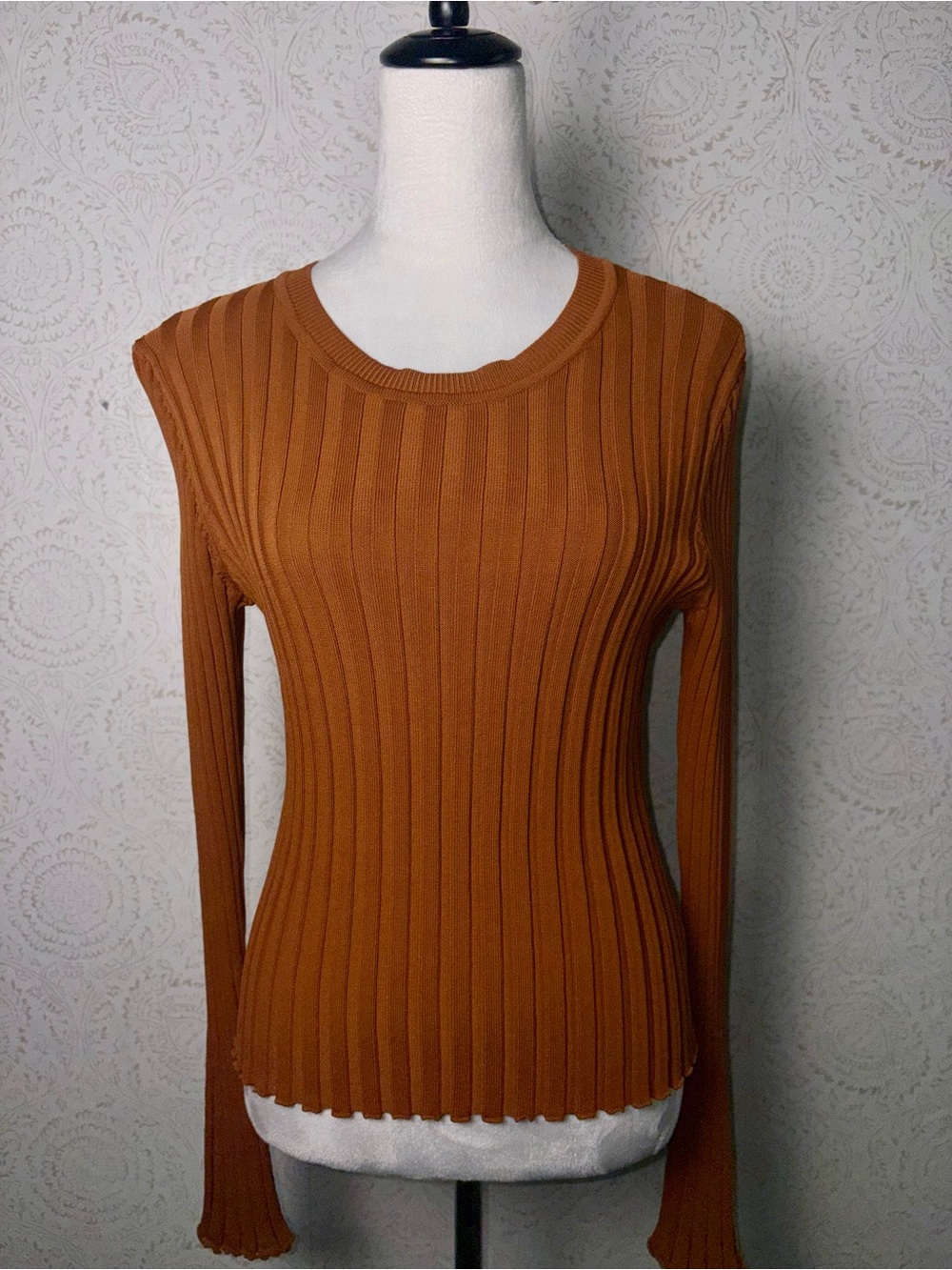 DISSH ribbed long sleeve top Sz M